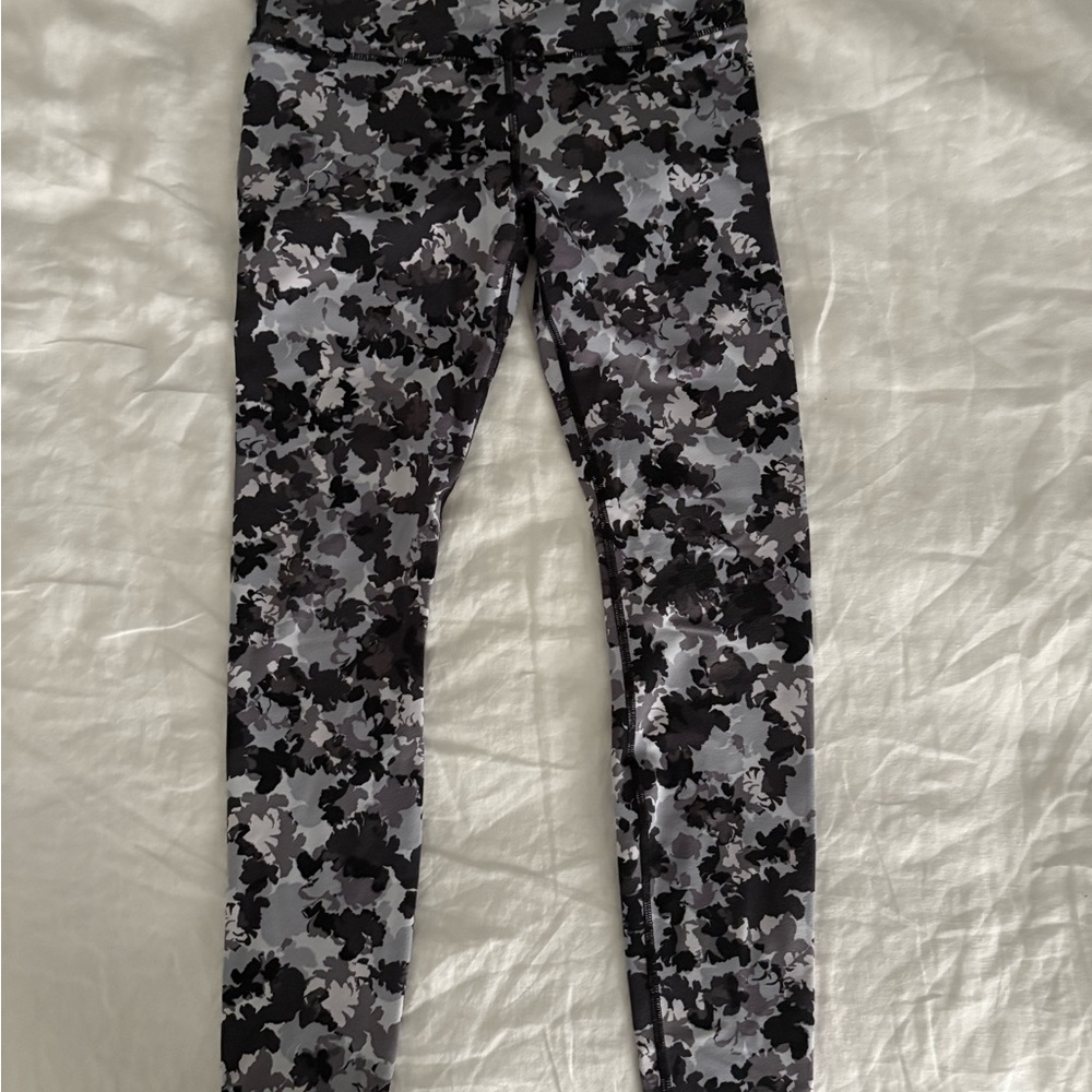 FABLETICS Black and Gray Leggings for Activewear